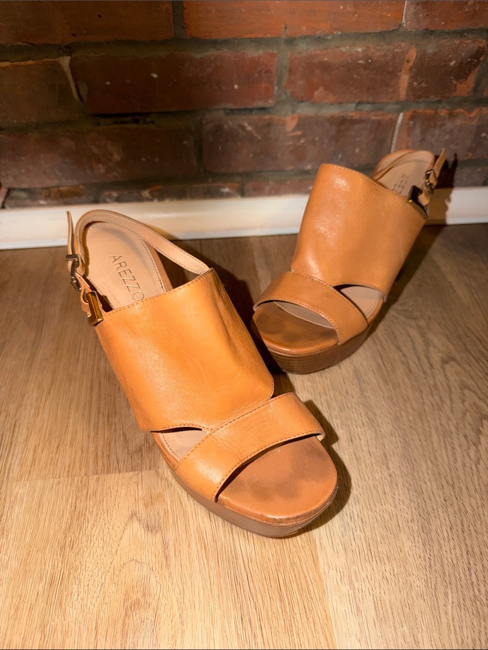 Arezzo Tan Leather platform heels with Gold Buckle